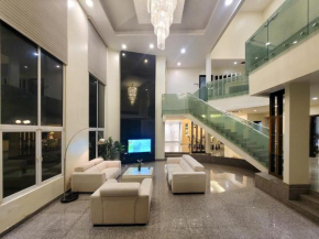B1. The Big House with Pool @ KL Cheras Midah